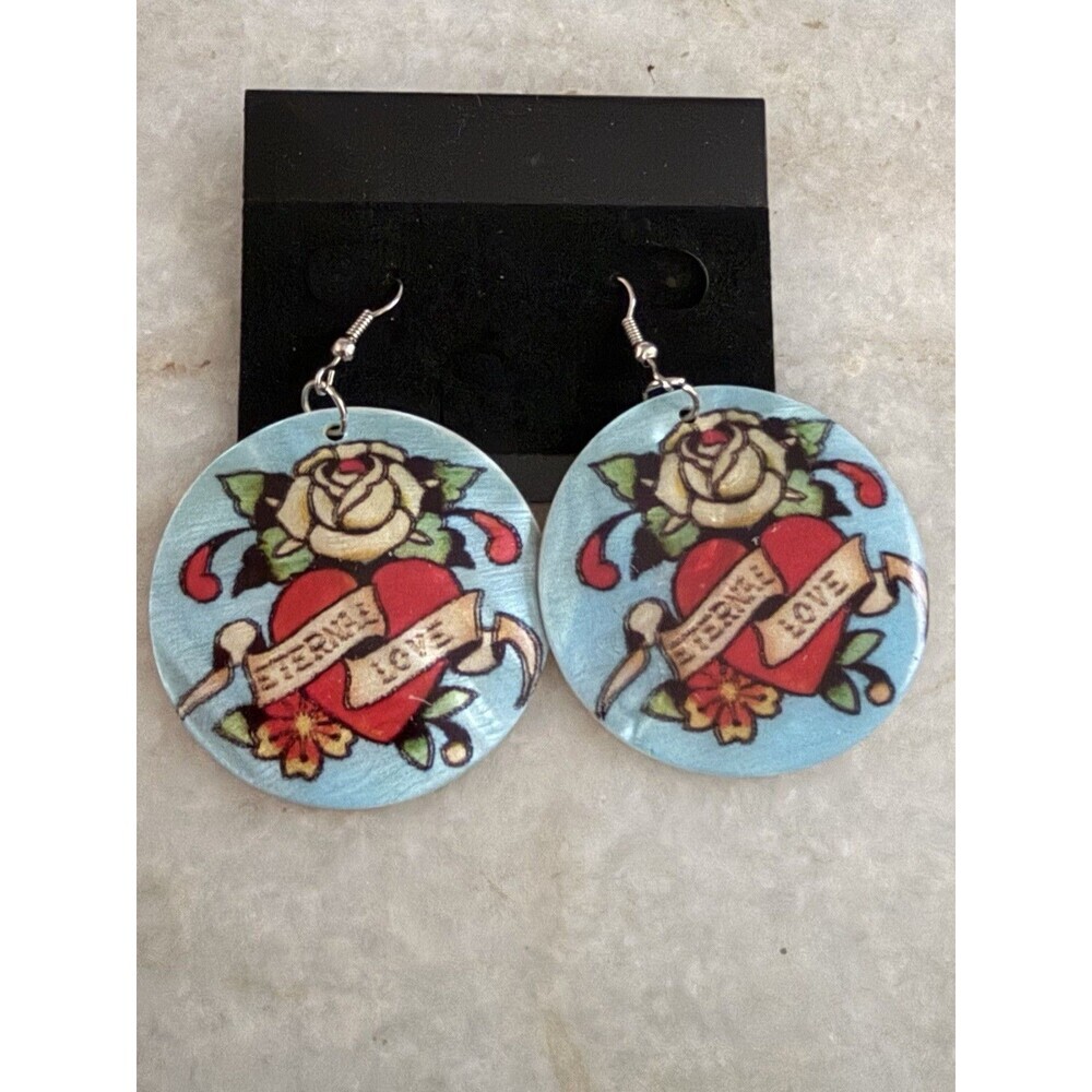 Ed Hardy Eternal Love Shell Y2K Earrings 2” Round Heart Dangles Tattoo Style Y2K